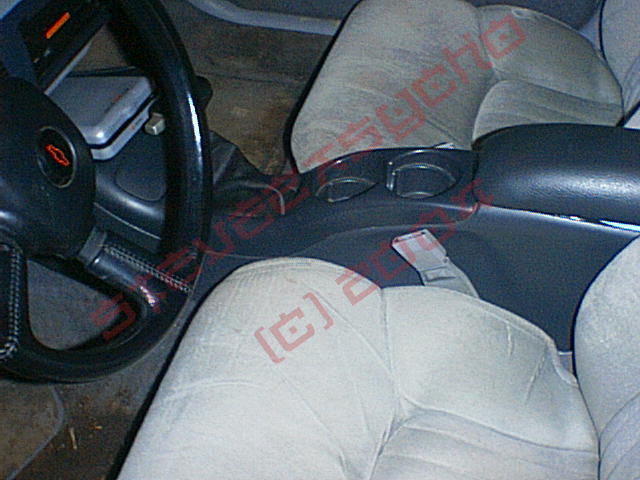 95 console.JPG (163494 bytes)