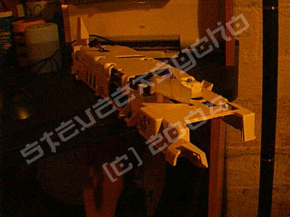 Housing.jpg (178823 bytes)